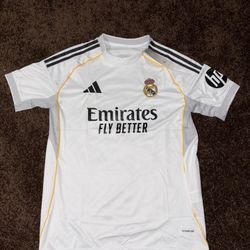 Real Madrid 25/26 Home Jersey 