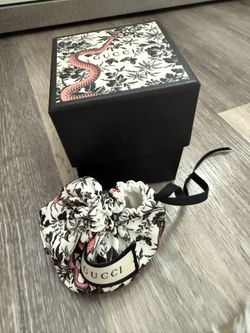 Gucci Jewelry Travel Bag And Box