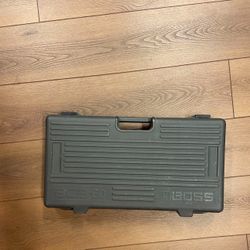 Boss Powered Pedalboard BCB-60 (Pedals Not Included)