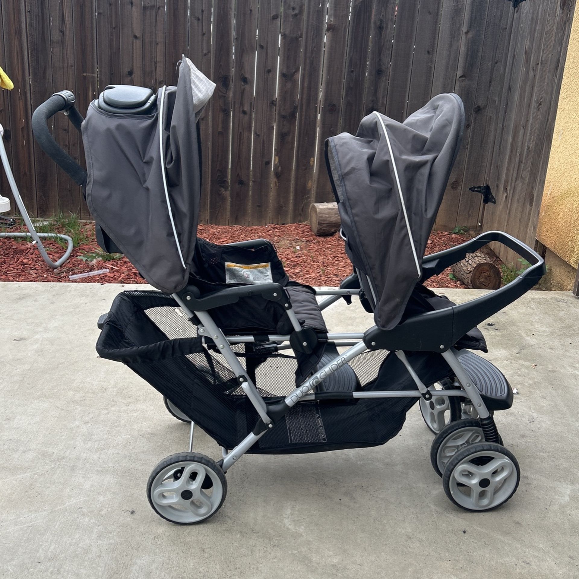 Graco Double Stroller Excellent condition!$50.00 O.B.O!!! 