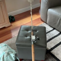 7 ft.  Solid Fiberglass Rod,and Penn 65 Longbeach Large Reel
