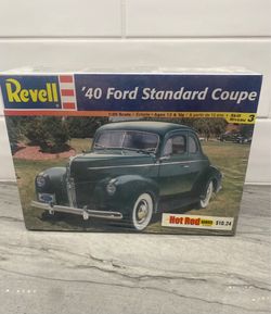 Revell ‘40 Ford Standard Coupe Model Kit 1:25 Scale Brand New in Plastic