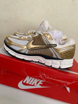 Nike Zoom Vomero 5 Gold White Sneakers