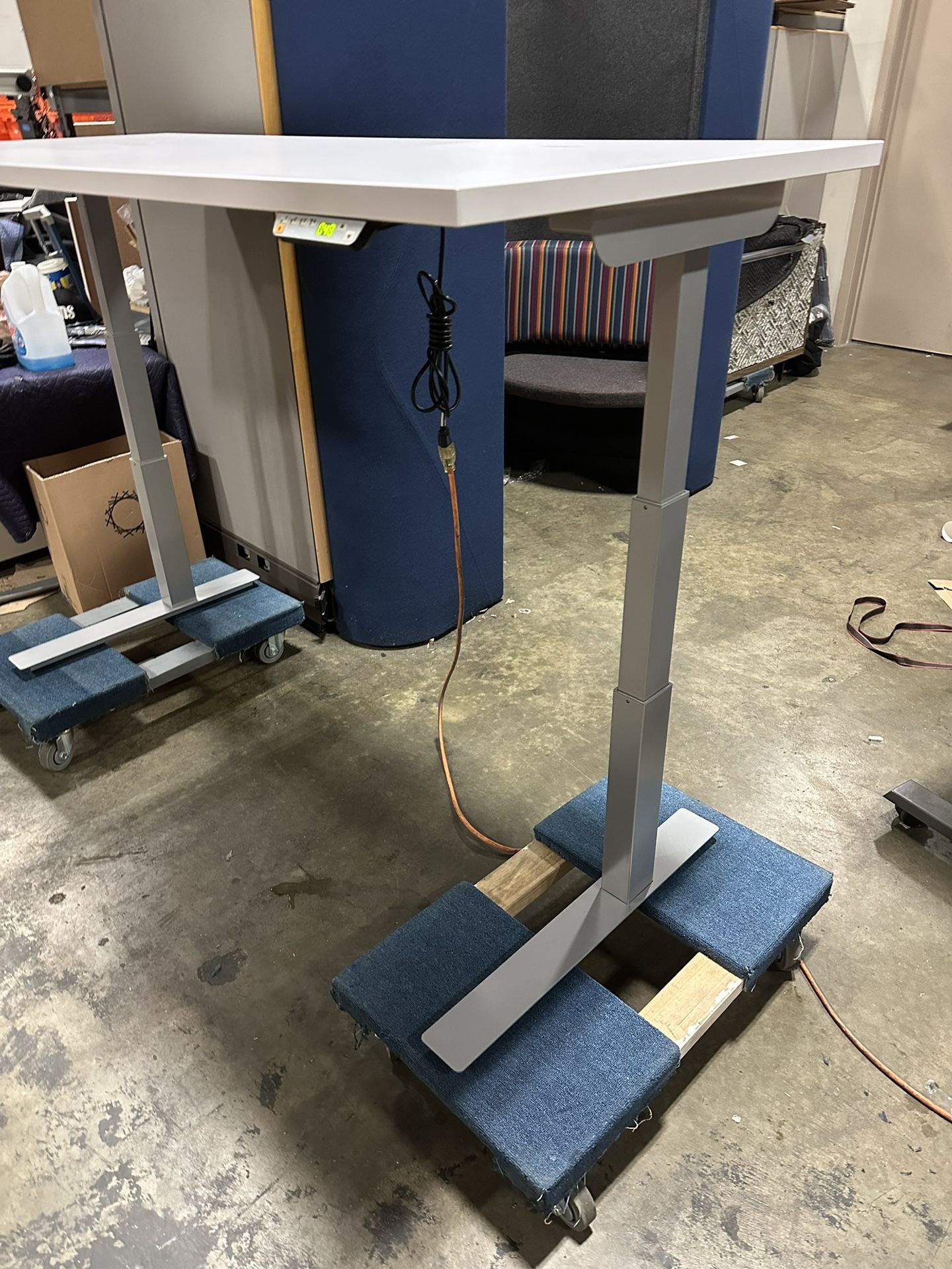 72” Knoll Standing Desk! Electric Height Adjustable Table! We Also Monitor Arms And Chairs! for