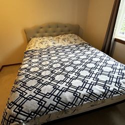 Queen Bed