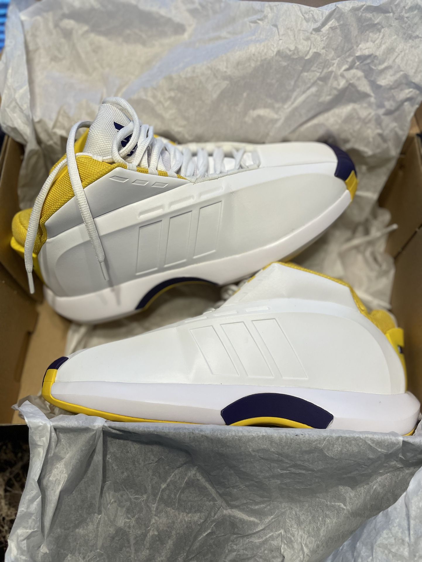 ADIDAS CRAZY 1 2022 LAKERS HOME Size 11.5s MENS / 13 WOMENS