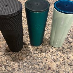 Starbucks Cups 