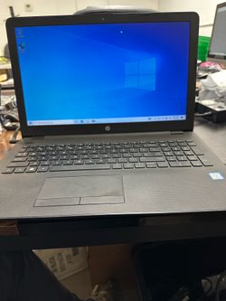 HP Touchscreen Laptop I5-7200U 8GB Ram, 1TB HDD Windows 10