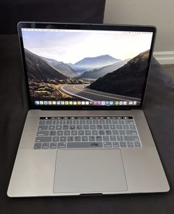 Macbook Pro Retina 16’ i7 16 GB Ram