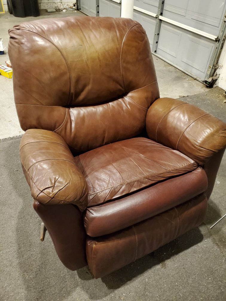 Brown leather recliner sofa lounge chair