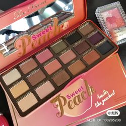 Too Faced Peach Eyeshadow 