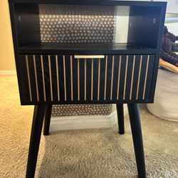 End Table/night Stand 
