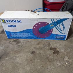 Priced To Sell-Zodiac Barracuda Pool Vac