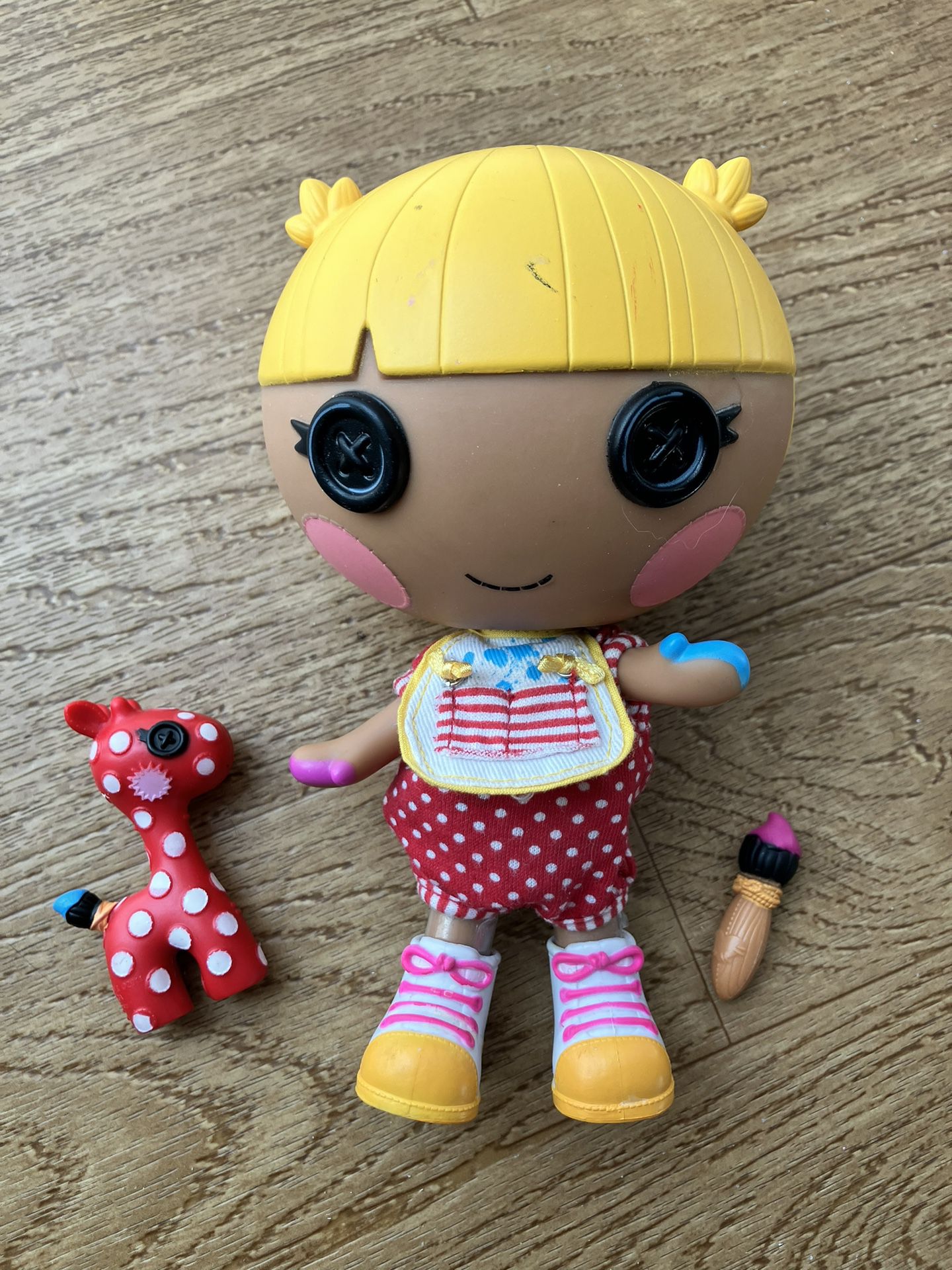 Lalaloopsy Littles Scribbles Splash Doll, Pet, & Paint Brush