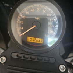 2014 HARLEY DAVIDSON 883 SUPER LOW CUSTOM