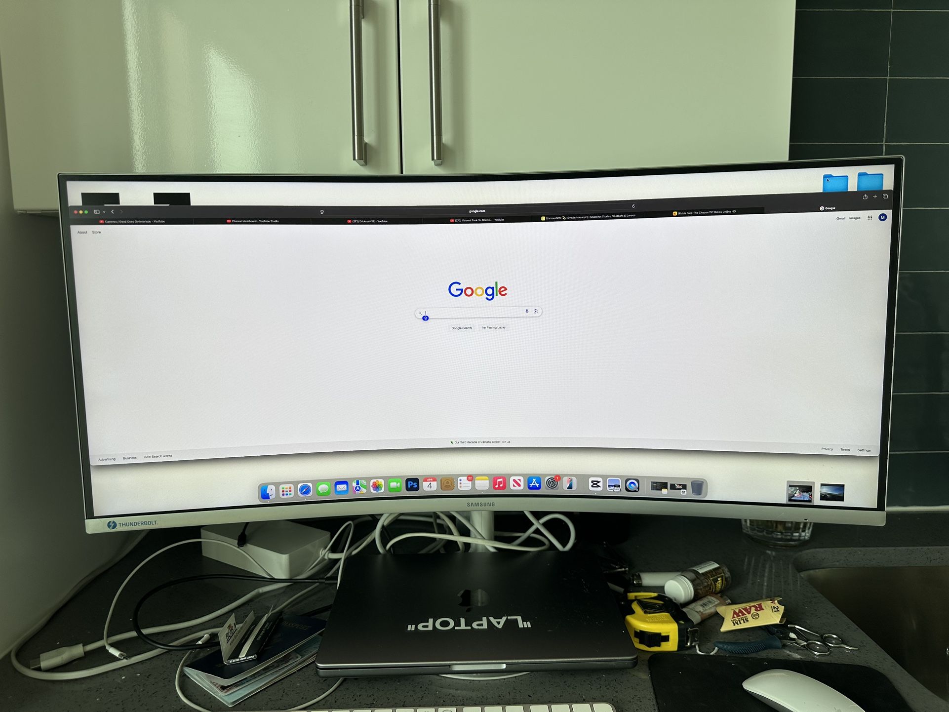 Samsung C34J791 34-inch QHD Ultrawide Curved Monitor
