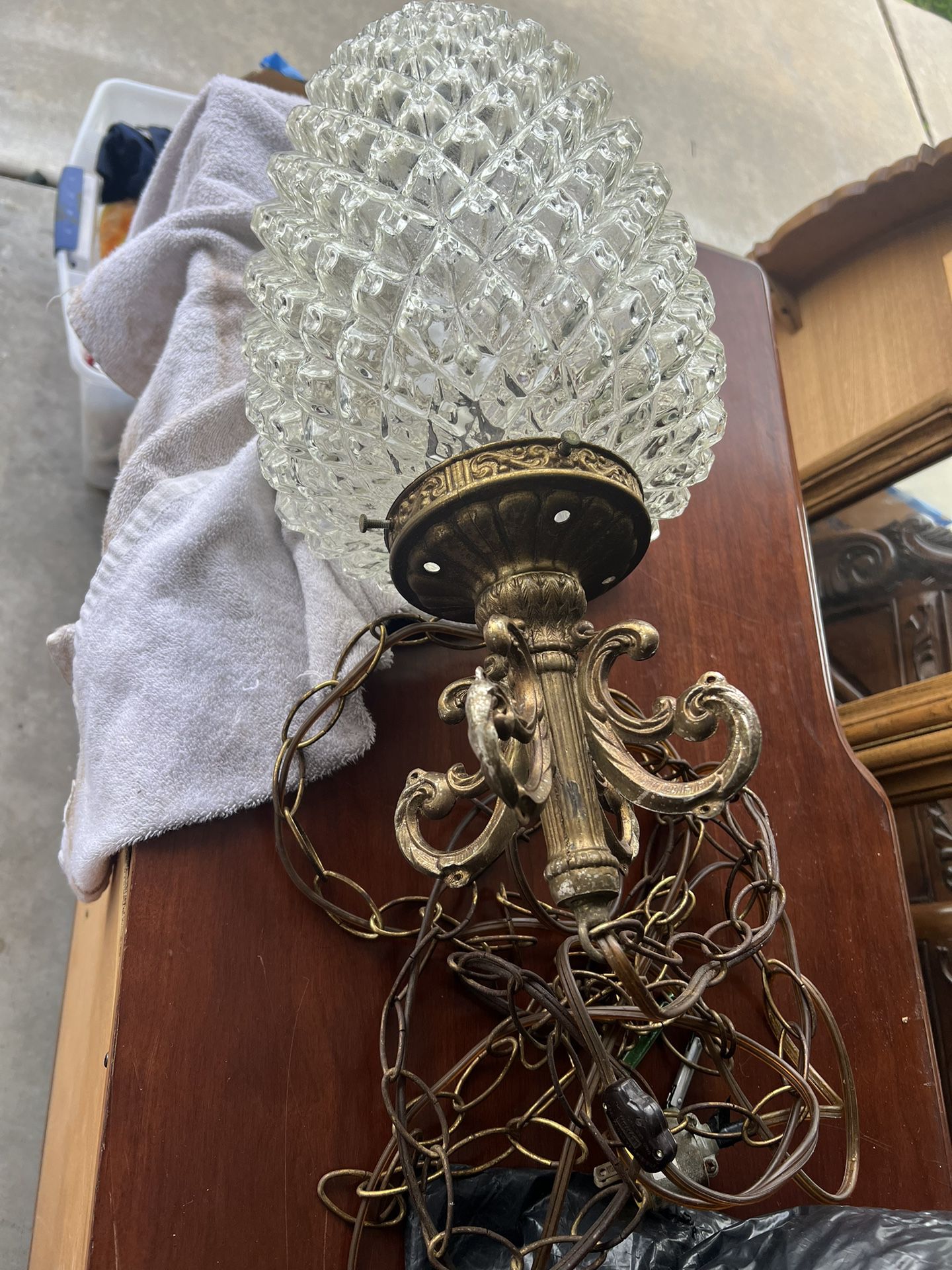 RARE Antique BEAUTIFUL Hanging Chain Lamp Big AMAZING Crystal Pendant Glass