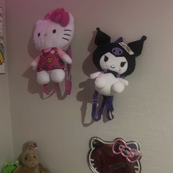 hello kitty and kuromi back pack plushy 