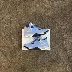 Jordan 4 University Blue Size 11
