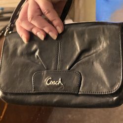 Coach Leather Hand Clutch/Wallet