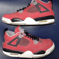 Size 9 - Jordan 4 Retro Toro Bravo 2013