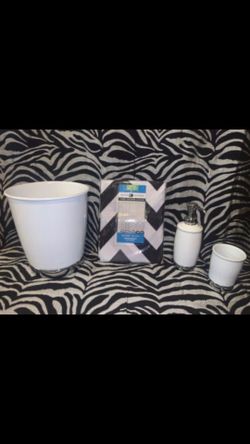 Bathroom set
