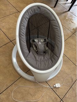 Swing baby chair