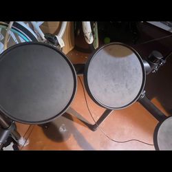 Yamaha Dtx Electric Drum Set
