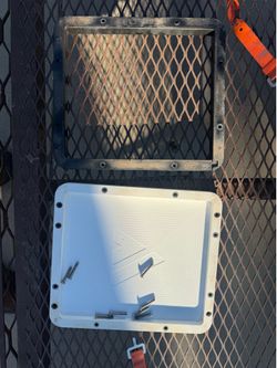 Starlink mini dish case. Veritas Vans