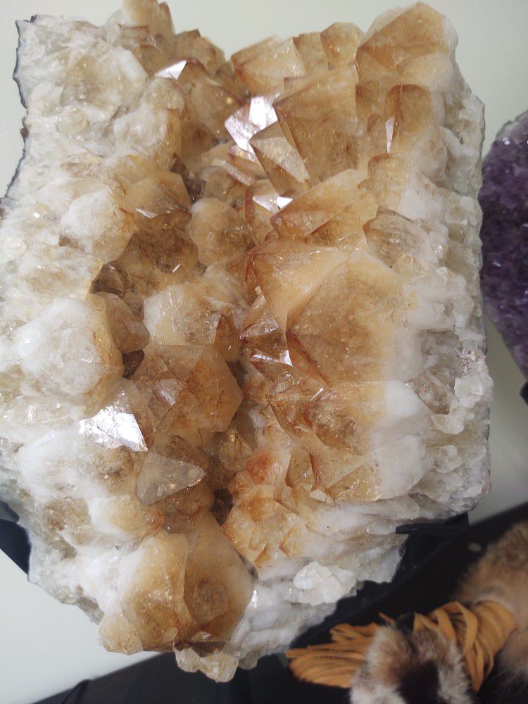 Citrine Crystal And Mutch More