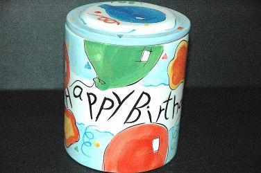 HAPPY BIRTHDAY Ceramic Cookie Jar - Gift Canister - BRAND NEW!
