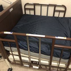 Adjustable medical bed