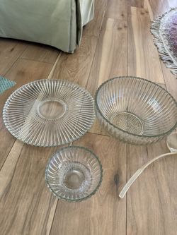 Vintage Depression Glass Bowl Set