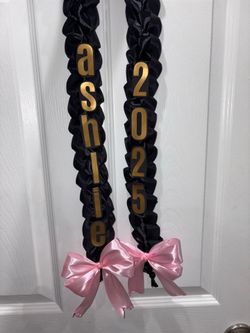 Graduation Leis and bouquets
