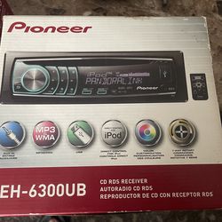 Pioneer Car Stereo Speakers And Sony Speaker
