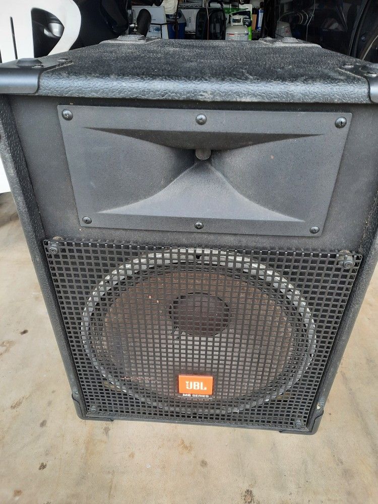 JBL mr925 Speakers (Pair)