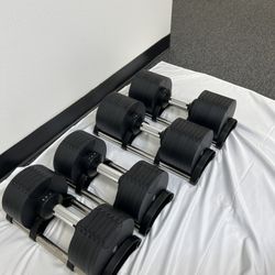 ( BRAND NEW IN BOX ) Pair Of 80lb Adjustable Dumbbells - Click On My Profile For More Gym Equipment 