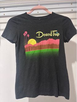 Desert trip shirt xs