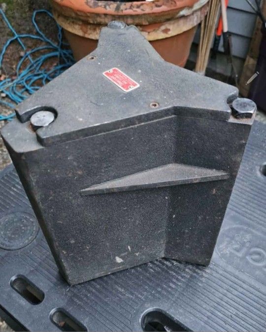 Starrett  No. 258RA 10" Riser Block