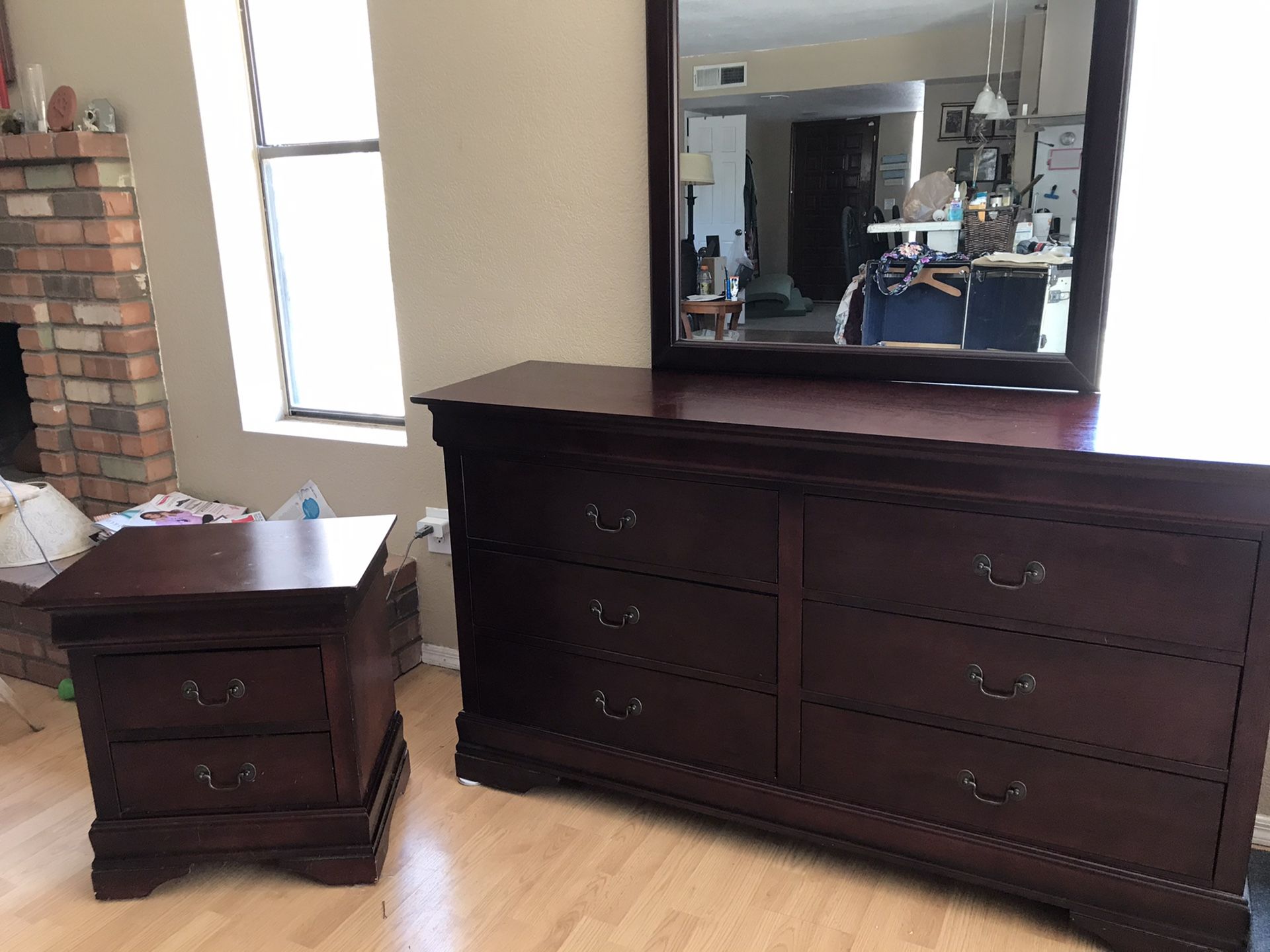 Beautiful cherrywood bedroom set