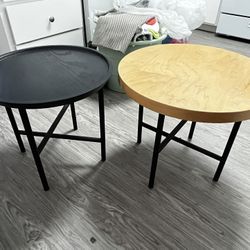 2 Side Tables 
