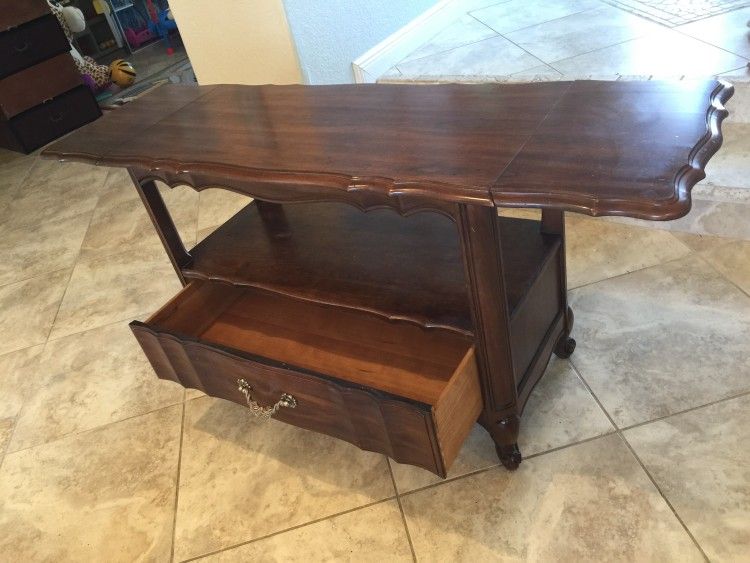 French Bar Table