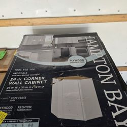 24 Inch Corner Cabinet 