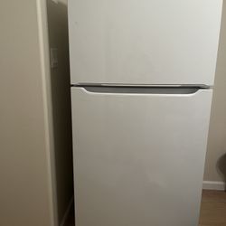 Frigidaire Refrigerator 