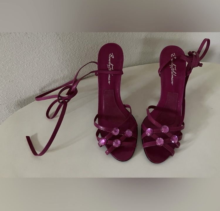 Vintage Beverly Feldman Sandals on Hight Heels Tied Laces Pink Size 7