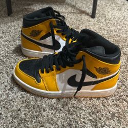 Air Jordan 1 Mid taxis Yellow