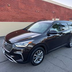 2017 Hyundai Santa Fe  SE