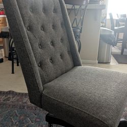 Desk / Office Chair 