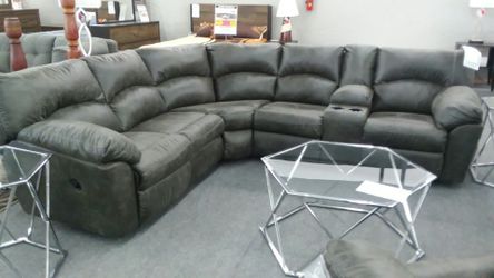 Tambo Sectional