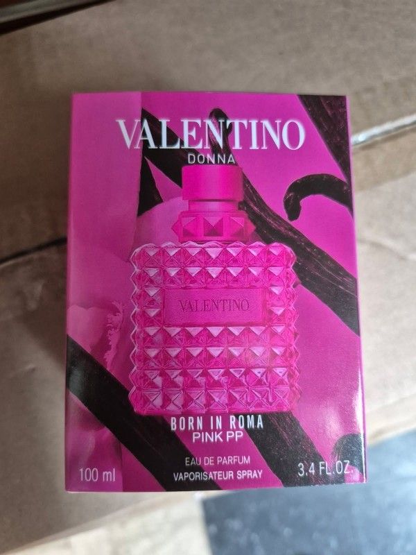 Designer Fragrance: Valentino